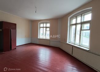 2-комнатная квартира на продажу, 48 м2, Нестеров, Январская улица, 2