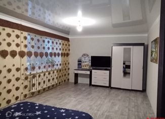 Продается 5-ком. квартира, 111.7 м2, Нижнекамск, Чабьинская улица, 5