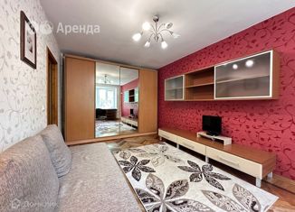 2-комнатная квартира в аренду, 43 м2, Санкт-Петербург, улица Бутлерова, 16, Калининский район