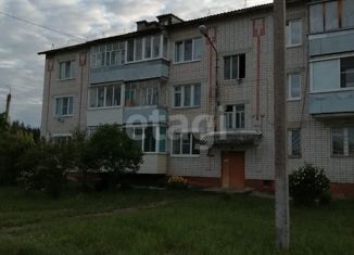 Продается 1-ком. квартира, 30.8 м2, посёлок городского типа Краснооктябрьский, Фабричная улица, 1