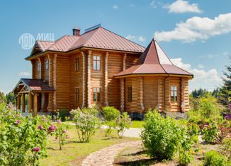 Продам дом, 326 м2, деревня Воютино