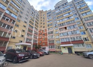 Продаю двухкомнатную квартиру, 67 м2, Иваново, улица Куконковых, 128