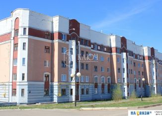 Продаю трехкомнатную квартиру, 97.4 м2, село Красноармейское, улица Ленина, 86