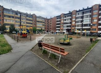 Продажа 2-ком. квартиры, 68 м2, Абакан, улица Лермонтова, 20