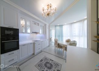 Продается двухкомнатная квартира, 62.4 м2, Екатеринбург, улица Циолковского, 29, улица Циолковского