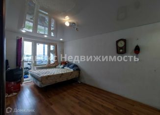 Продается 2-ком. квартира, 49 м2, Тюмень, Кремлёвская улица, 102к1, ЖК Первый Плехановский