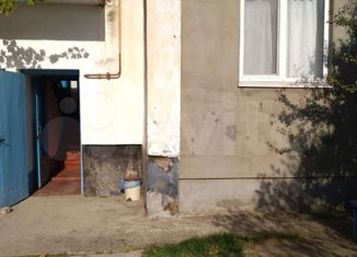 Продается 2-ком. квартира, 55 м2, село Вересаево, Школьная улица, 1