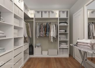 Аренда 4-ком. квартиры, 130 м2, Бердск, улица Красный Сокол, 23