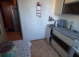 Однокомнатная квартира на продажу, 33.3 м2, Тюменская область, улица Щербакова, 142