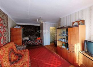 Продам 1-комнатную квартиру, 32.5 м2, Осинники, Советская улица, 5