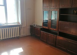 Продажа 3-комнатной квартиры, 57.2 м2, Калуга, улица Вишневского, 23