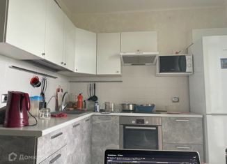 Продам 2-ком. квартиру, 58.3 м2, Санкт-Петербург, Репищева улица, 10к2, Репищева улица