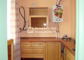 Продам 1-комнатную квартиру, 30.4 м2, посёлок Парголово, Кооперативная улица, 8А