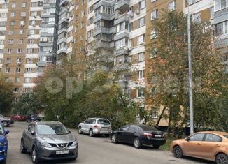 Продажа 2-комнатной квартиры, 54 м2, Москва, улица Шолохова, 14, улица Шолохова