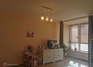 Продам 1-ком. квартиру, 45 м2, Тверь, улица Скворцова-Степанова, 34