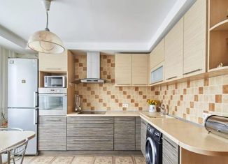 Продаю трехкомнатную квартиру, 80 м2, Краснодар, 2-я Российская улица, 162, 2-я Российская улица