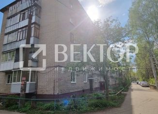 Продается 3-ком. квартира, 59 м2, Иваново, 3-я улица Чайковского, 9, район Сортировочный