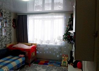 Продаю 2-ком. квартиру, 30.8 м2, Соликамск, Набережная улица, 133