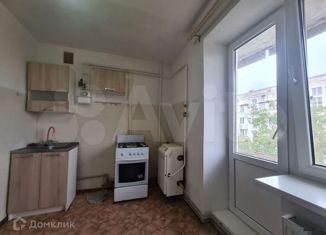 Продаю 2-ком. квартиру, 50.2 м2, Джанкой, Советская улица, 25