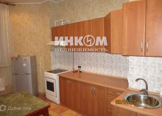 Сдам в аренду 1-комнатную квартиру, 50 м2, Москва, Байкальская улица, 18к3, ВАО