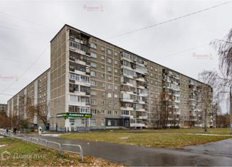 Продам 3-комнатную квартиру, 63 м2, Екатеринбург, Волгоградская улица, 45, Волгоградская улица