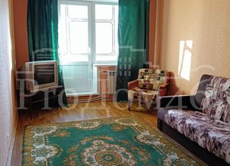 Сдается в аренду однокомнатная квартира, 40.4 м2, Курск, улица Бойцов 9-й Дивизии, 193