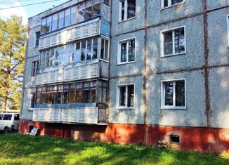 Продается трехкомнатная квартира, 66.5 м2, посёлок городского типа Стрижи, Юбилейная улица, 1