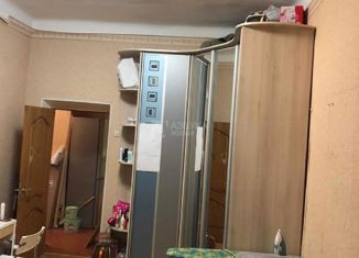 Продается двухкомнатная квартира, 55.4 м2, Москва, улица Михайлова, 25, метро Стахановская