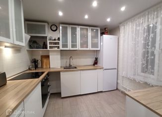 Продажа 3-комнатной квартиры, 65 м2, Москва, улица Генерала Тюленева, 23к1, метро Тёплый Стан
