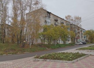 Продаю 2-ком. квартиру, 42 м2, Амурск, Амурская улица, 12