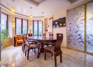 Продаю дом, 395 м2, Ялта, Сосновый переулок, 1