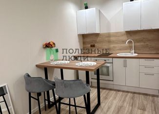 Продам 2-комнатную квартиру, 35 м2, село Первомайский, улица Оружейников, 1/6