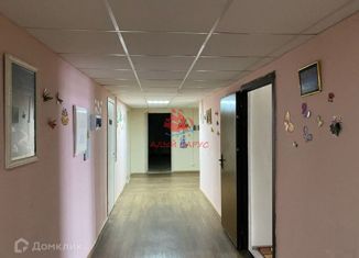 Продам офис, 35 м2, Екатеринбург, Верх-Исетский район, улица Толедова, 43А
