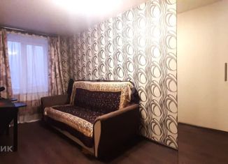 Продается двухкомнатная квартира, 44 м2, Новосибирск, метро Берёзовая роща, улица Кошурникова, 11
