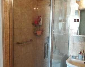 Продажа трехкомнатной квартиры, 65 м2, Москва, Тарханская улица, 5, Тарханская улица