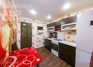 Продается 2-комнатная квартира, 47.5 м2, Екатеринбург, Ленинский район, улица Академика Бардина, 30