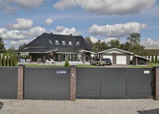 Дом на продажу, 175.9 м2, поселок Васильково, улица 40 лет Победы, 1А