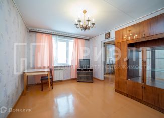 Продаю двухкомнатную квартиру, 37.2 м2, Свердловская область, улица Академика Бардина, 37