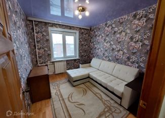 Продается четырехкомнатная квартира, 81.2 м2, Белово, Советская улица, 62
