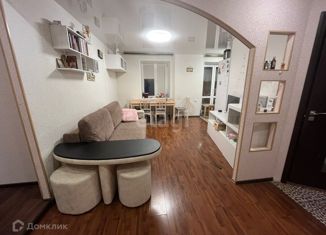 2-комнатная квартира на продажу, 61 м2, Екатеринбург, Стахановская улица, 31, Стахановская улица