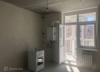 Продаю 1-ком. квартиру, 35 м2, Ростов-на-Дону, улица Городовикова, 38, ЖК Красный Аксай