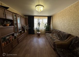 Продажа 4-ком. квартиры, 75.8 м2, Боровичи, Сушанская улица, 15