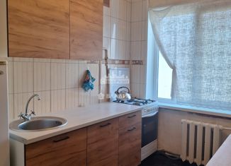 Продам 2-ком. квартиру, 48 м2, Крым, улица Ворошилова, 21