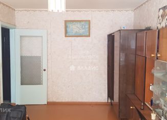 Продается однокомнатная квартира, 30.1 м2, Приморский край, Молодёжная улица, 10