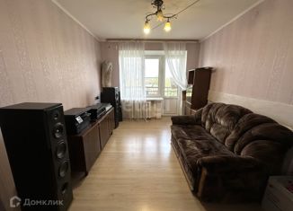 Продам 3-комнатную квартиру, 50.5 м2, Боровичи, Валдайская улица, 45