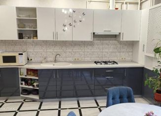 Продаю однокомнатную квартиру, 39.1 м2, Симферополь, улица Трубаченко, 14Б