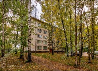 Продается 3-ком. квартира, 54.6 м2, Санкт-Петербург, Лужская улица, 10к2, Лужская улица