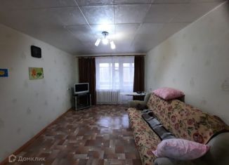 3-комнатная квартира на продажу, 59.5 м2, Углич, микрорайон Солнечный, 13