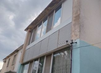 Продам 3-ком. квартиру, 64.2 м2, село Вересаево, Школьная улица, 2