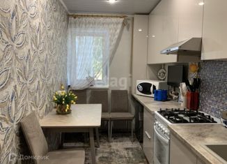 Продажа трехкомнатной квартиры, 42 м2, село Новосёловка, Комсомольская улица, 3